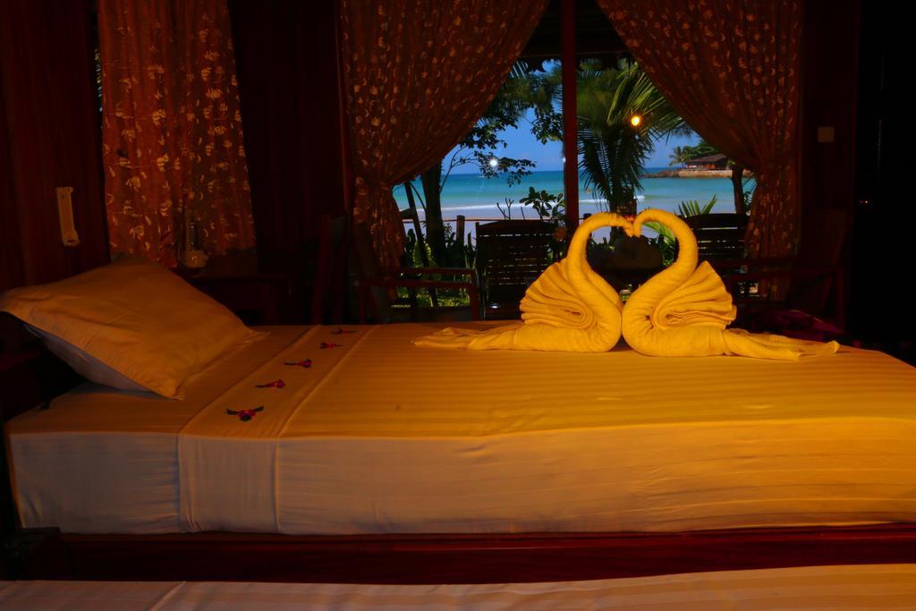 Diamond Hotel Ngapali Buitenkant foto
