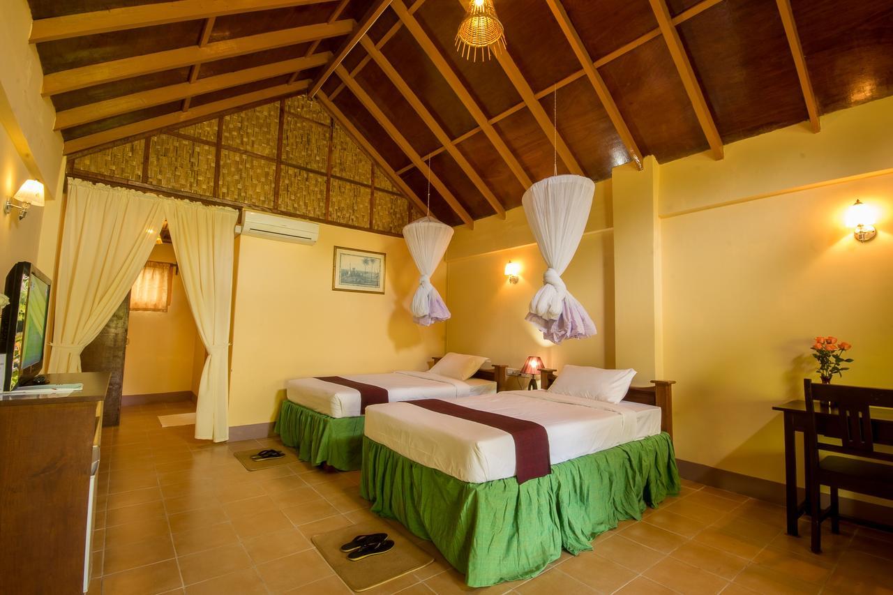 Diamond Hotel Ngapali Buitenkant foto