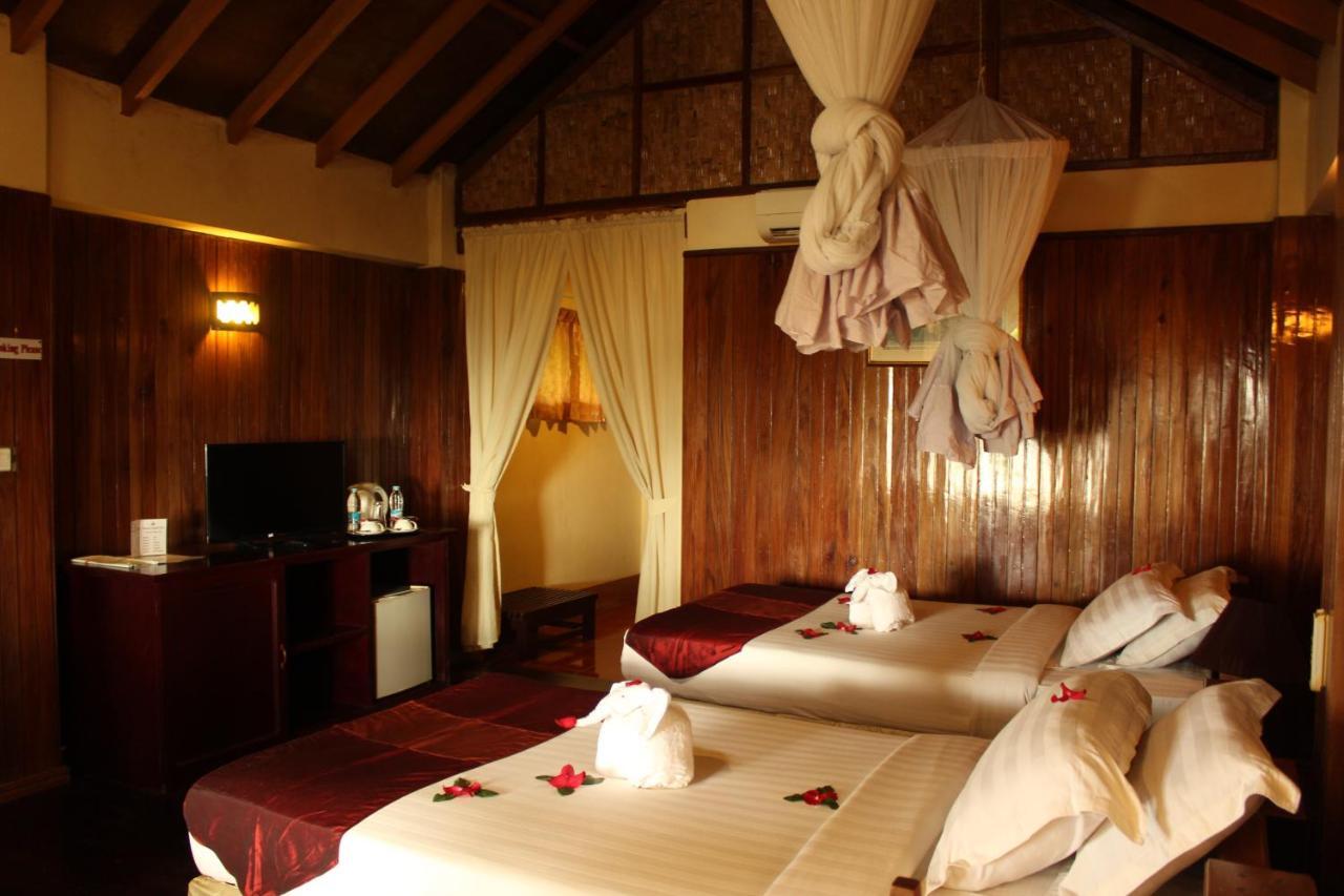 Diamond Hotel Ngapali Buitenkant foto